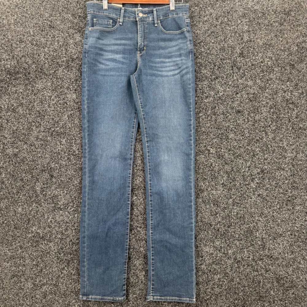 Signature by Levi Strauss Totally Shaping Straight Jeans Medium Wash 6L W28 L34